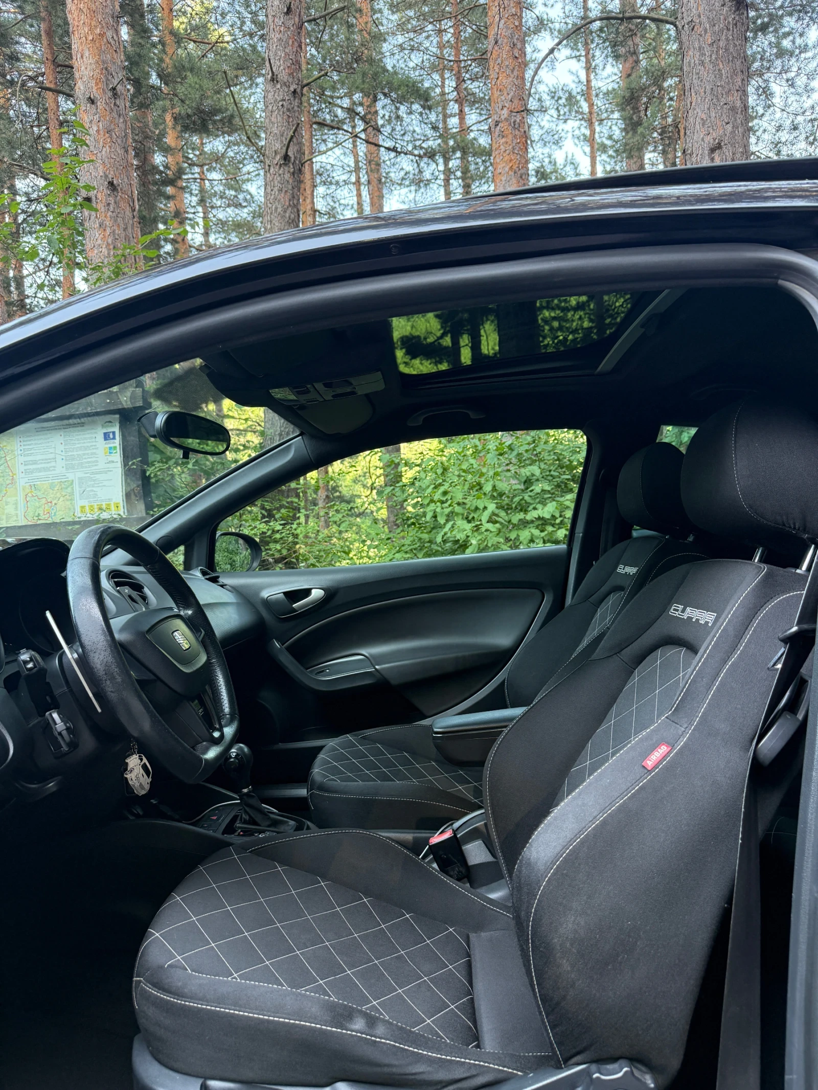 Seat Ibiza Cupra 1.4 TSI, снимка 8 - Автомобили и джипове - 55430549
