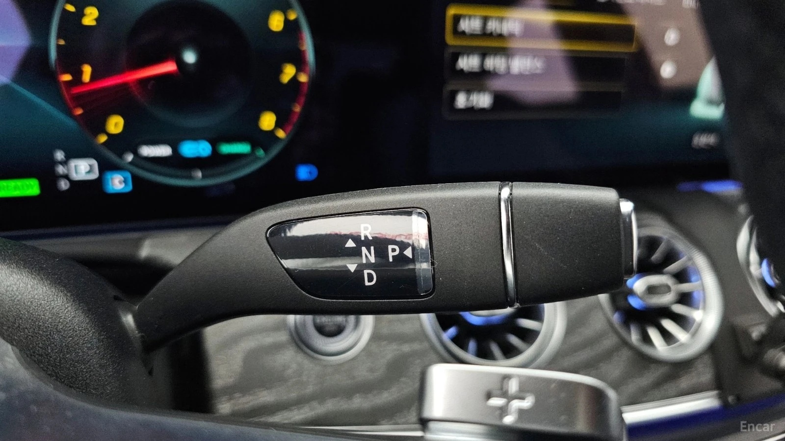Mercedes-Benz CLS 450 4MATIC* HUD* 360* ESC* КОЖА* ОБДУХВ* ПАНО, снимка 8 - Автомобили и джипове - 55444113