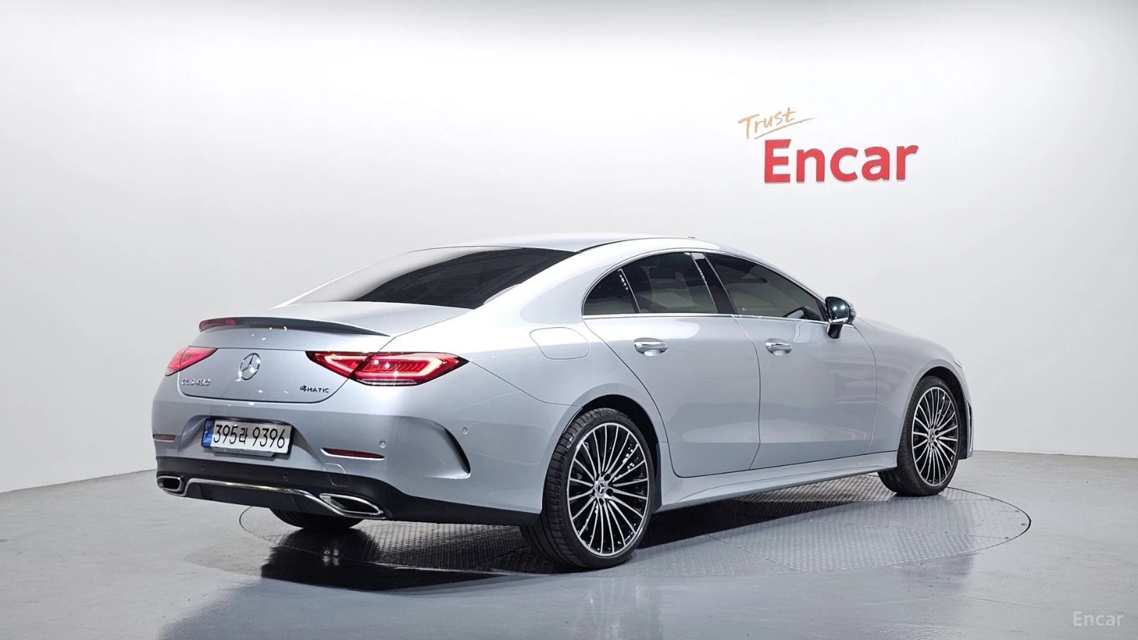 Mercedes-Benz CLS 450 4MATIC* HUD* 360* ESC* КОЖА* ОБДУХВ* ПАНО, снимка 2 - Автомобили и джипове - 55444113