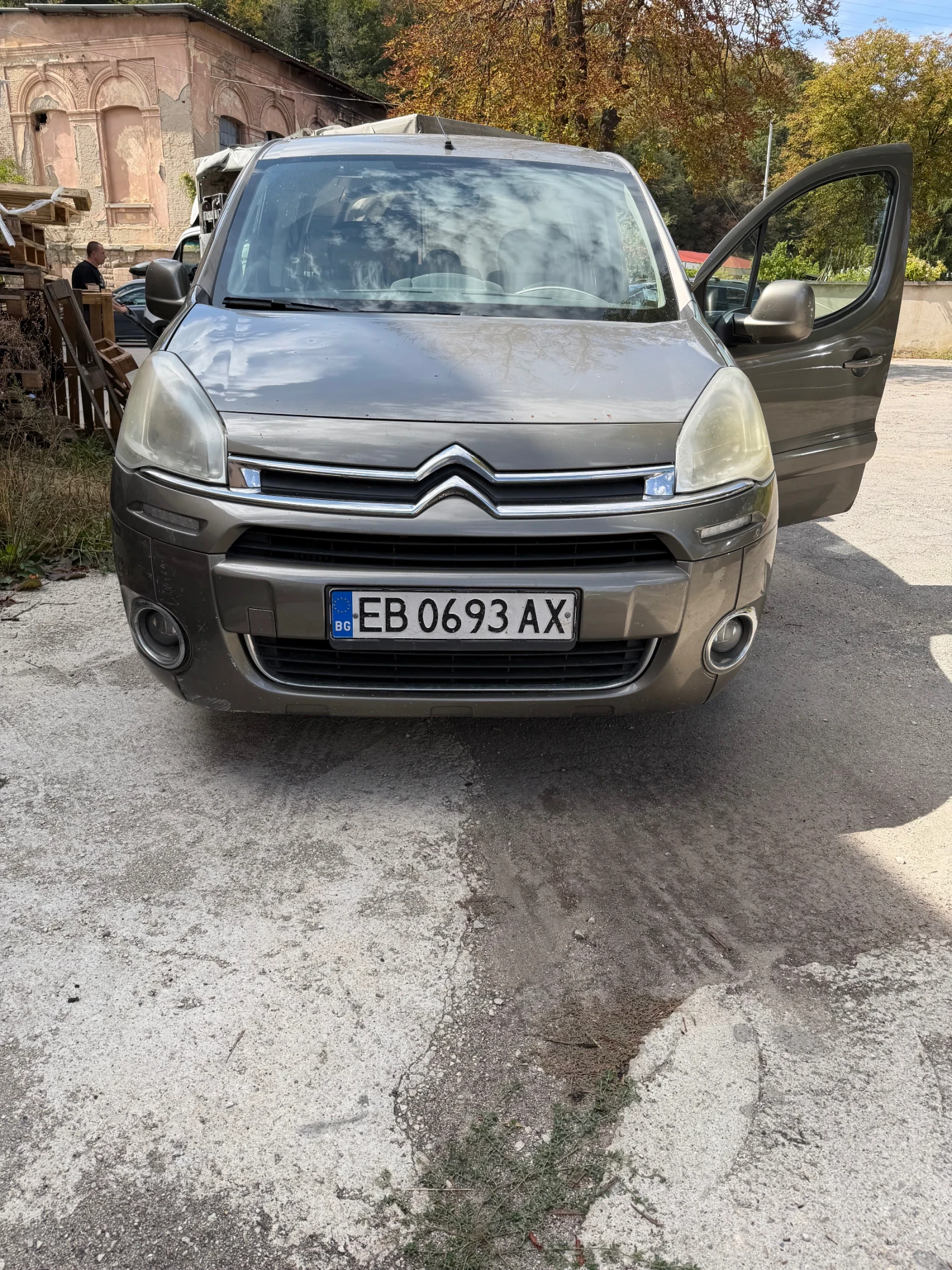 Citroen Berlingo 7 места