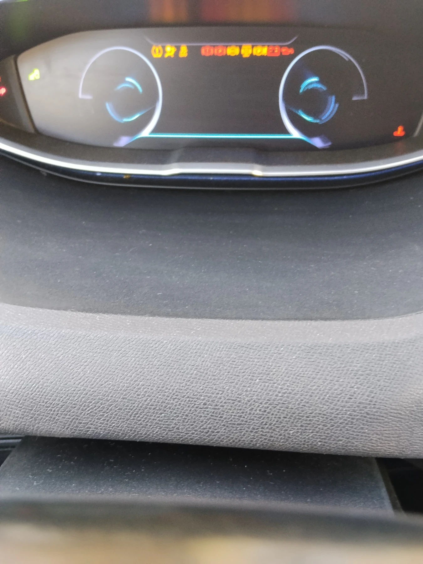 Peugeot 3008 Panorama* * * * LED* * * PureTech* * * , снимка 6 - Автомобили и джипове - 55985409