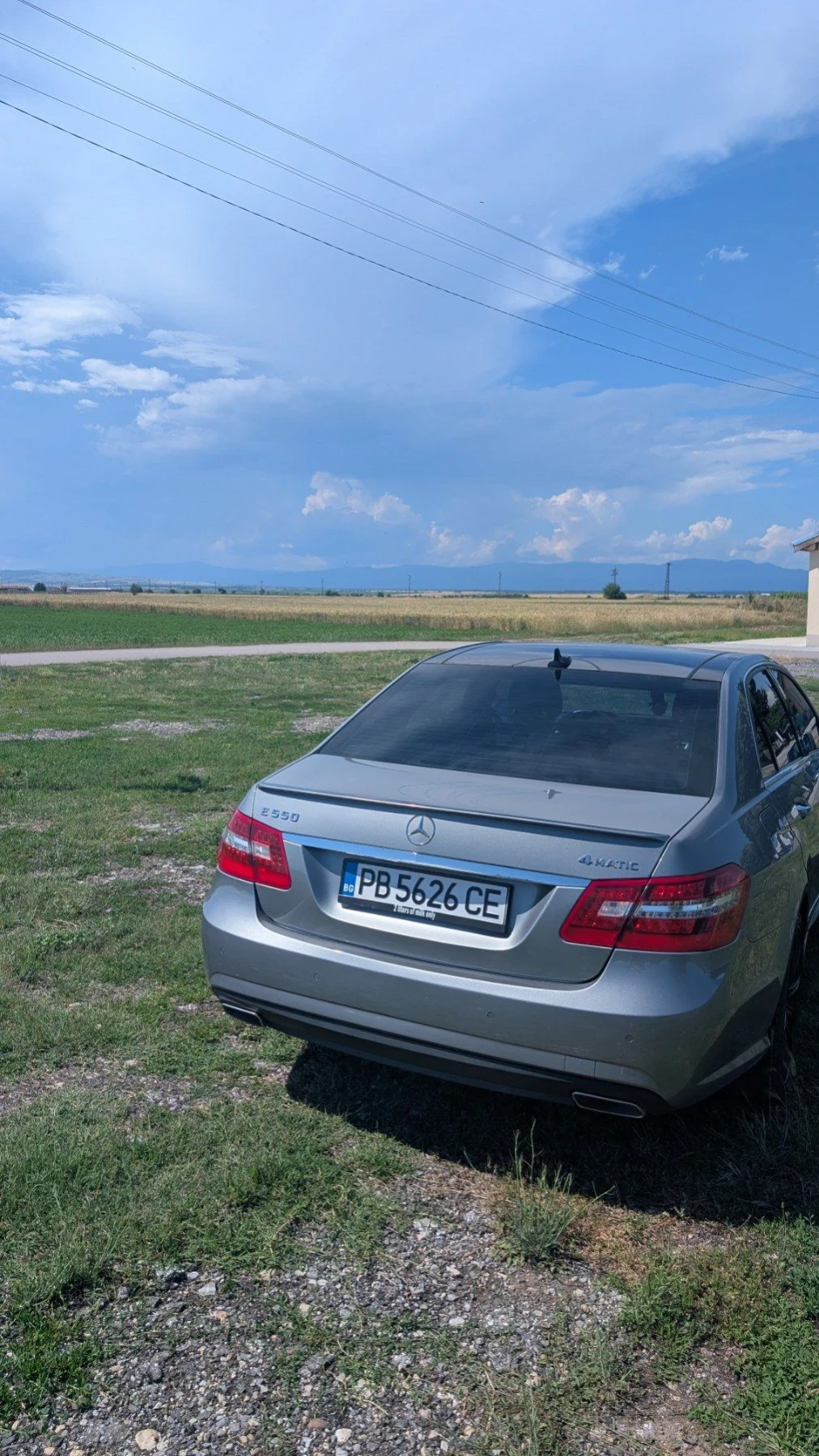 Mercedes-Benz E 500 4 Matic, снимка 3 - Автомобили и джипове - 56143506