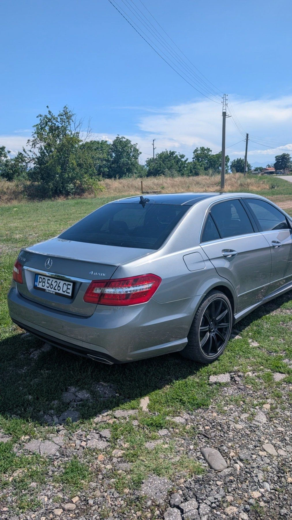 Mercedes-Benz E 500 4 Matic, снимка 4 - Автомобили и джипове - 56143506