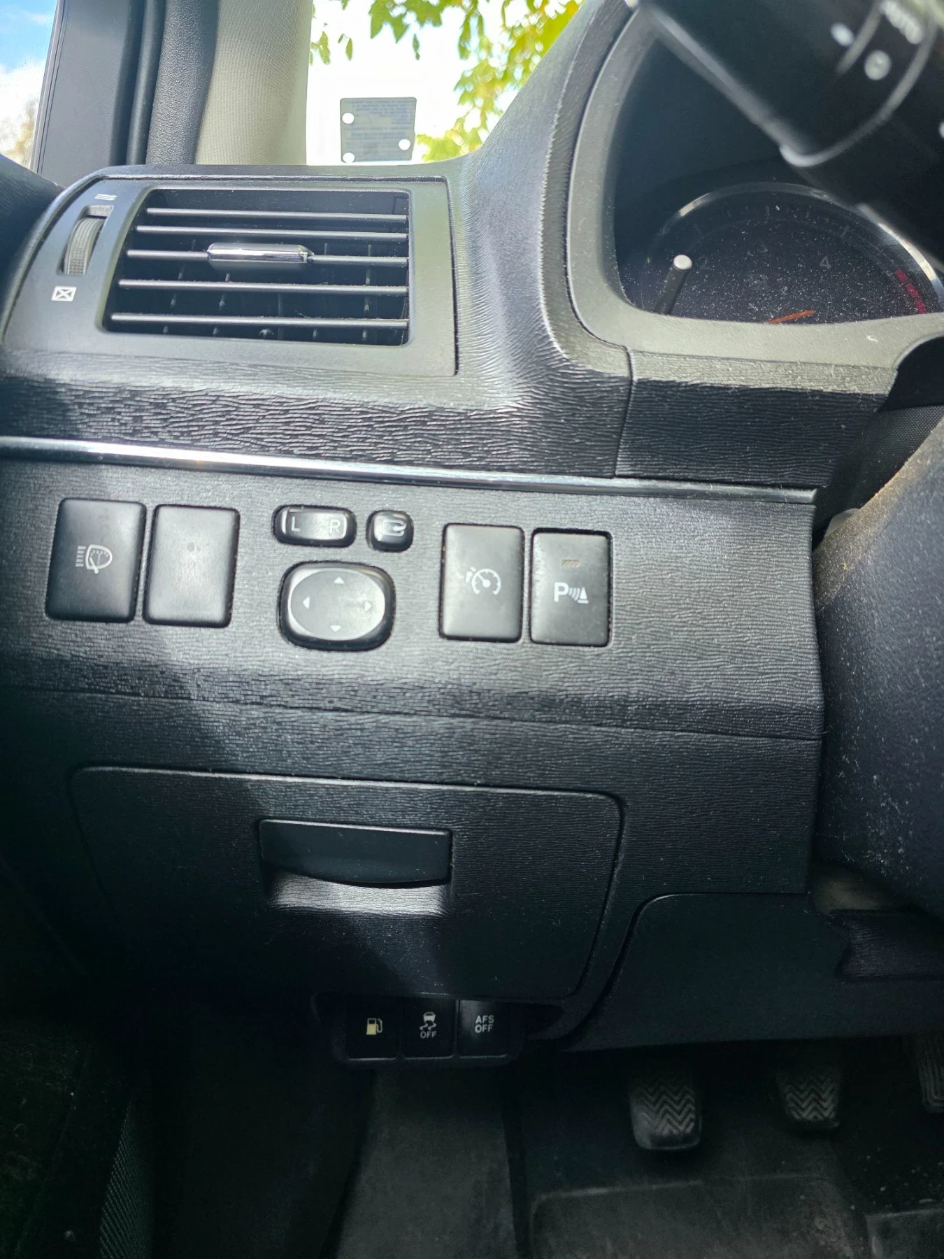 Toyota Avensis, снимка 4 - Автомобили и джипове - 56551934