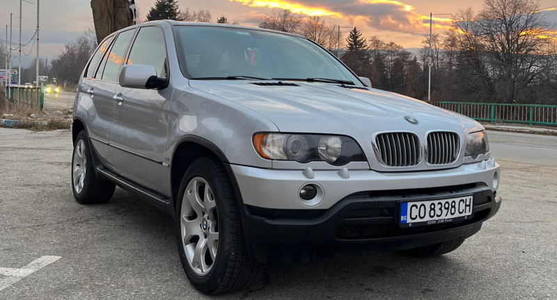 BMW X5 4.4i, снимка 1 - Автомобили и джипове - 44839571
