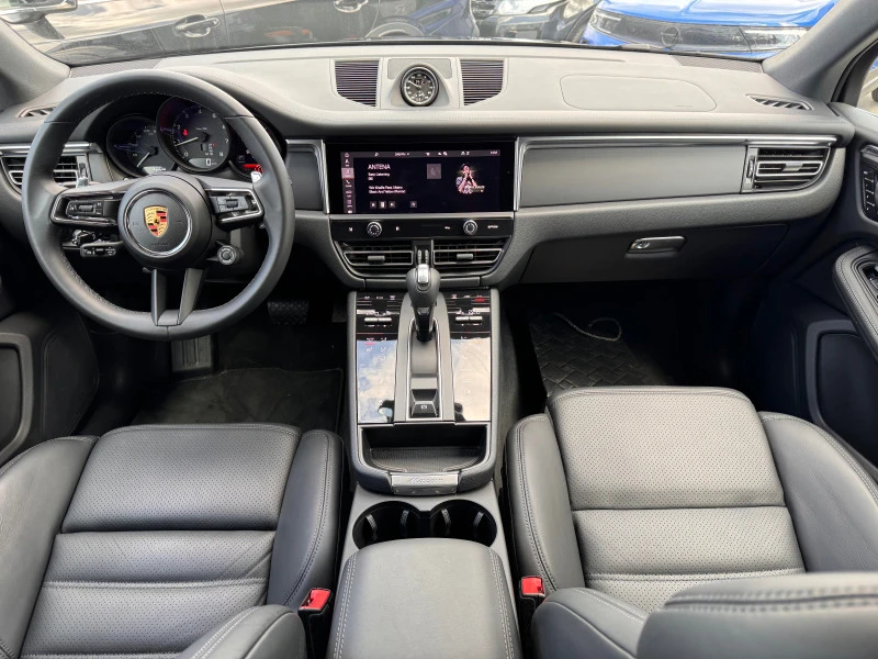 Porsche Macan 2.0TSI* PANORAMA* SPORTCHRON* NIGHTPACK, снимка 11 - Автомобили и джипове - 45511830