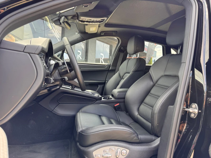 Porsche Macan 2.0TSI* PANORAMA* SPORTCHRON* NIGHTPACK, снимка 5 - Автомобили и джипове - 45511830