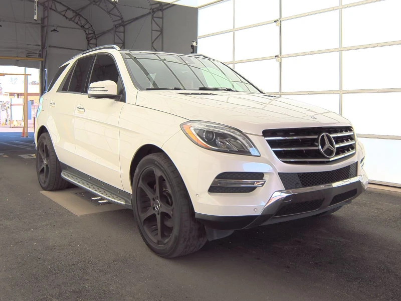 Mercedes-Benz ML 350 4MATIC * М. ТОЧКА * HARMAN  * ПОДГРЕВ * , снимка 1 - Автомобили и джипове - 48632536