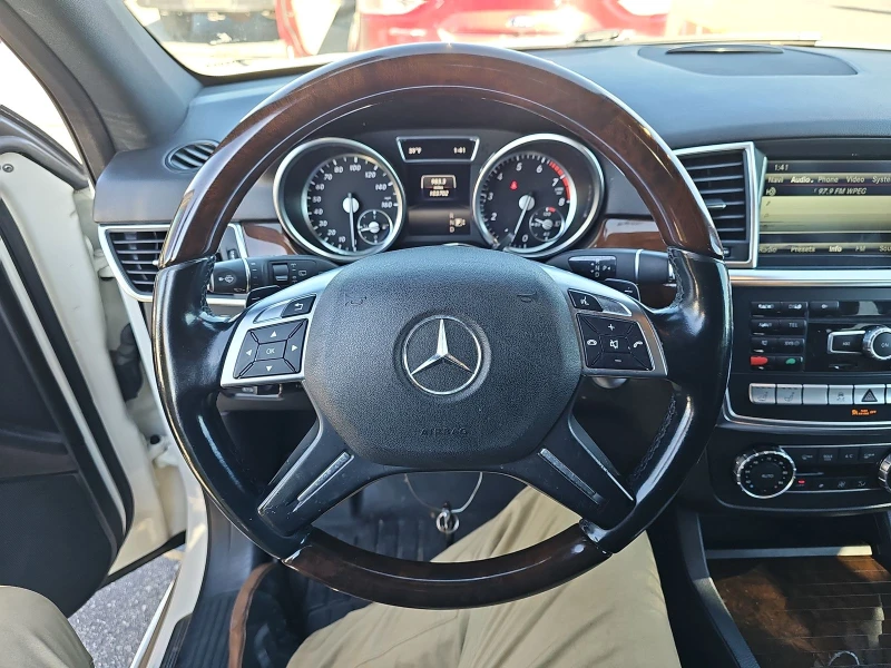 Mercedes-Benz ML 350 4MATIC * М. ТОЧКА * HARMAN  * ПОДГРЕВ * , снимка 8 - Автомобили и джипове - 48632536