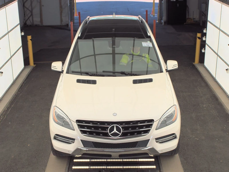 Mercedes-Benz ML 350 4MATIC * М. ТОЧКА * HARMAN  * ПОДГРЕВ * , снимка 2 - Автомобили и джипове - 48632536