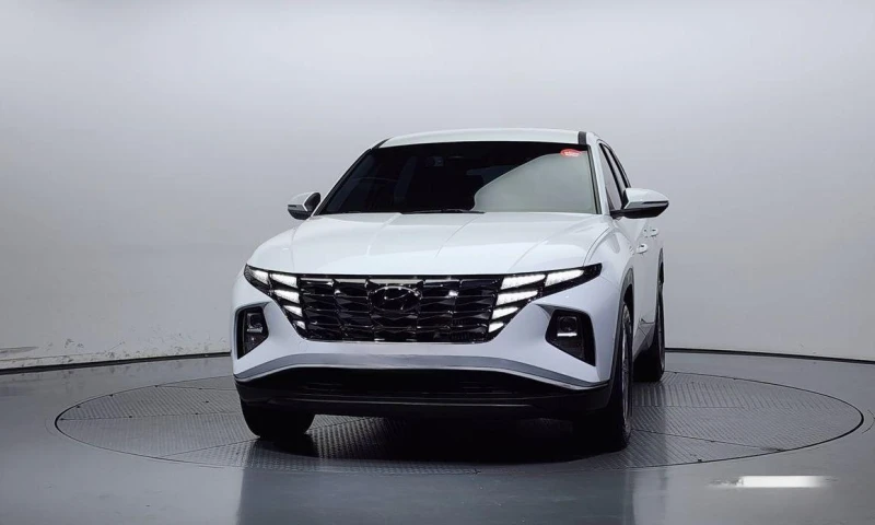 Hyundai Tucson Diesel 2.0 4WD Modern * НАЙ-ДОБРА ЦЕНА В БЪЛГАРИЯ*, снимка 3 - Автомобили и джипове - 52046208