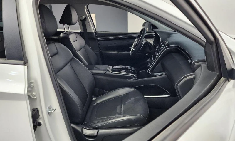 Hyundai Tucson Diesel 2.0 4WD Modern * НАЙ-ДОБРА ЦЕНА В БЪЛГАРИЯ*, снимка 11 - Автомобили и джипове - 52046208