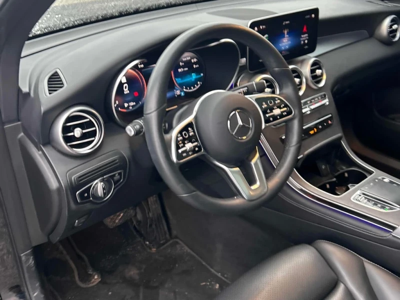 Mercedes-Benz GLC * 300 * CARFAX * БЕЗ ПЪРВОНАЧАЛНА ВНОСКА, снимка 5 - Автомобили и джипове - 53049550