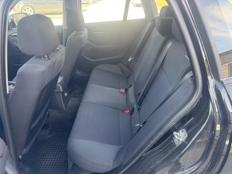 BMW X1 2.0d xDrive, снимка 11 - Автомобили и джипове - 53373211