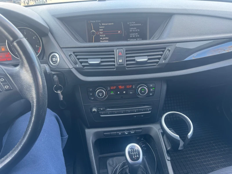 BMW X1 2.0d xDrive, снимка 13 - Автомобили и джипове - 53373211