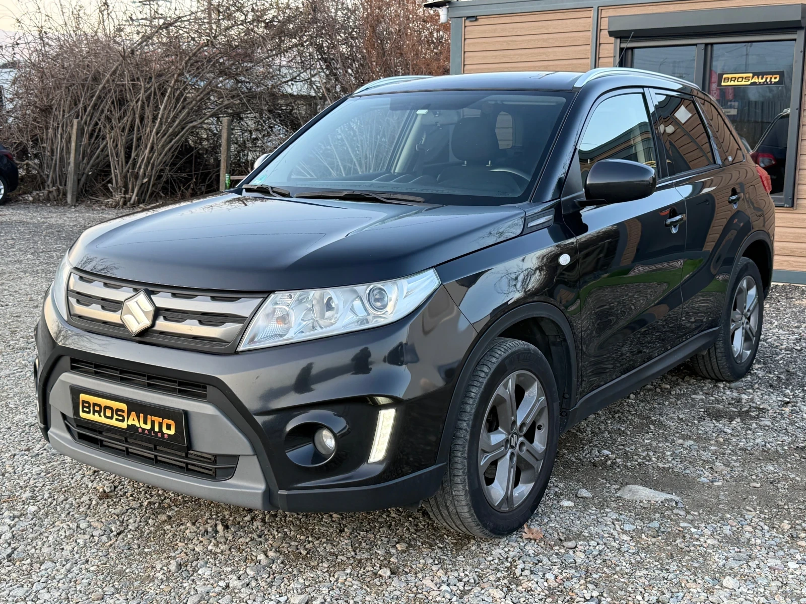 Suzuki Vitara 1.6 DDS NAVI CAMERA DISTRONIC EURO 6, снимка 1