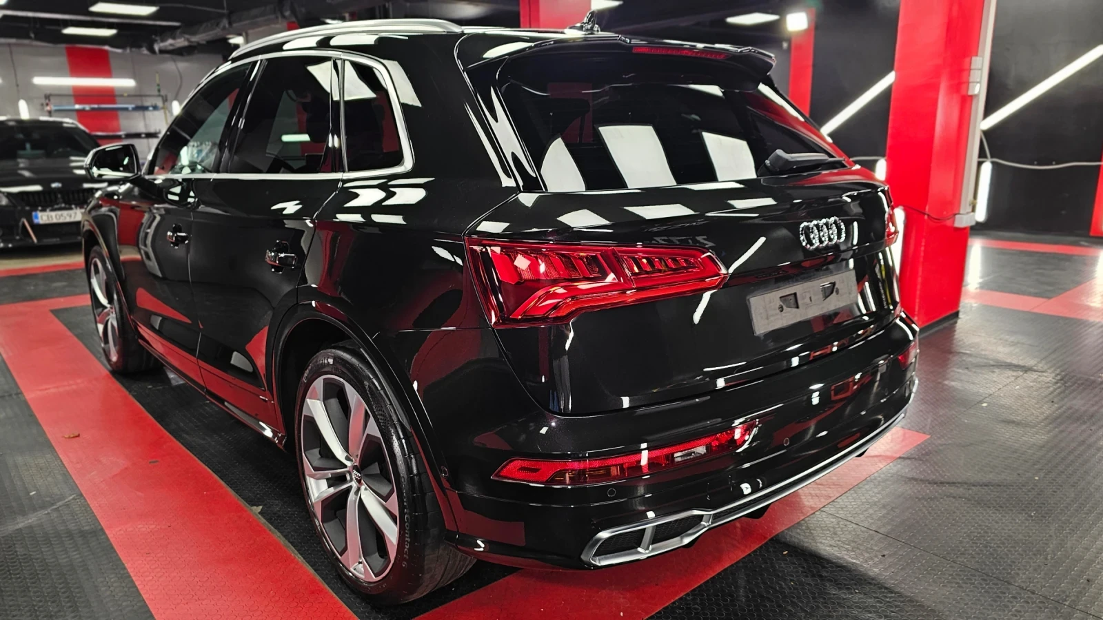 Audi SQ5  - изображение 6