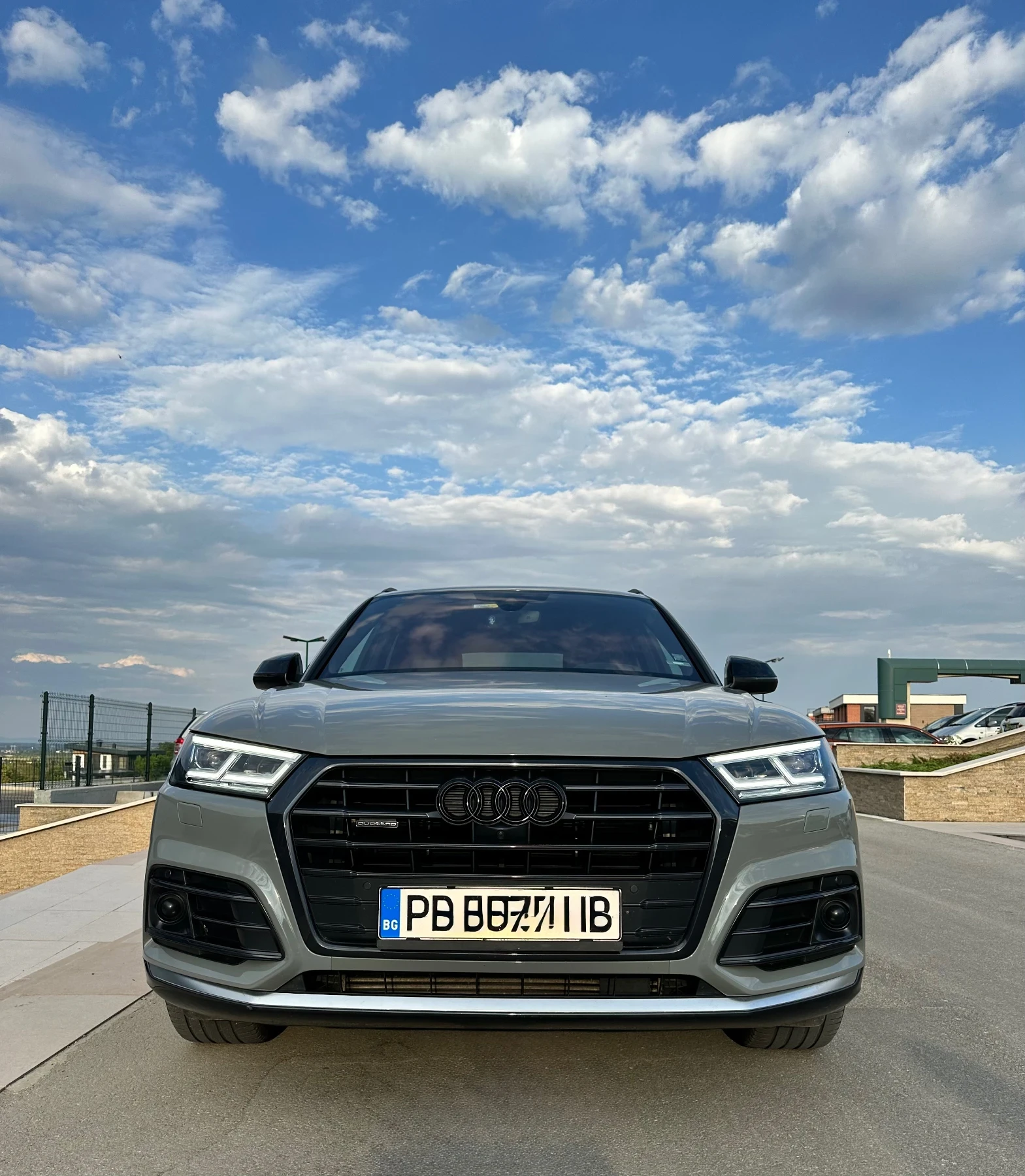 Audi Q5 Quattro/ S-Line + + + / Executive Black Edition - изображение 2