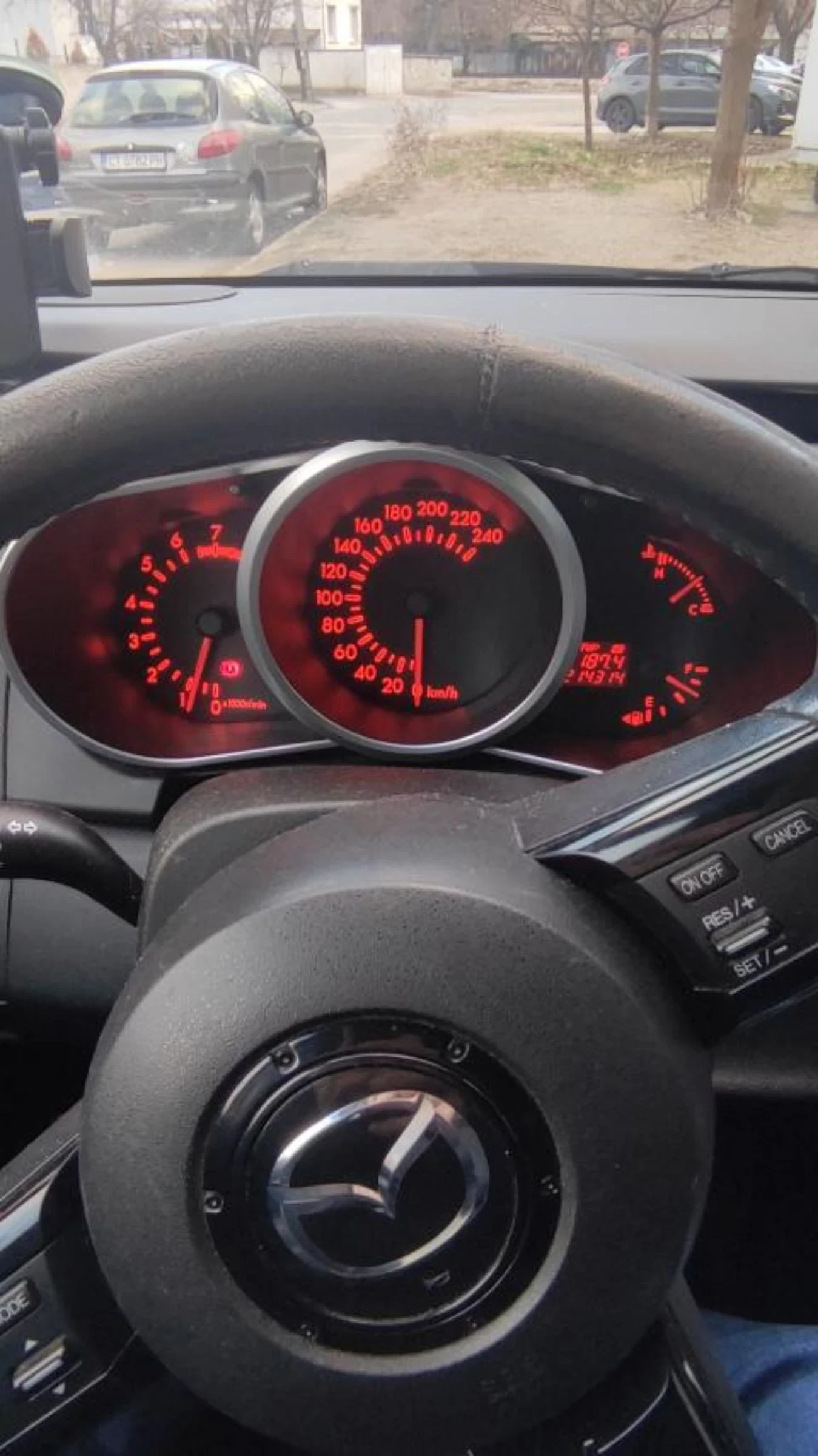 Mazda CX-7 2.3 DISi - изображение 6