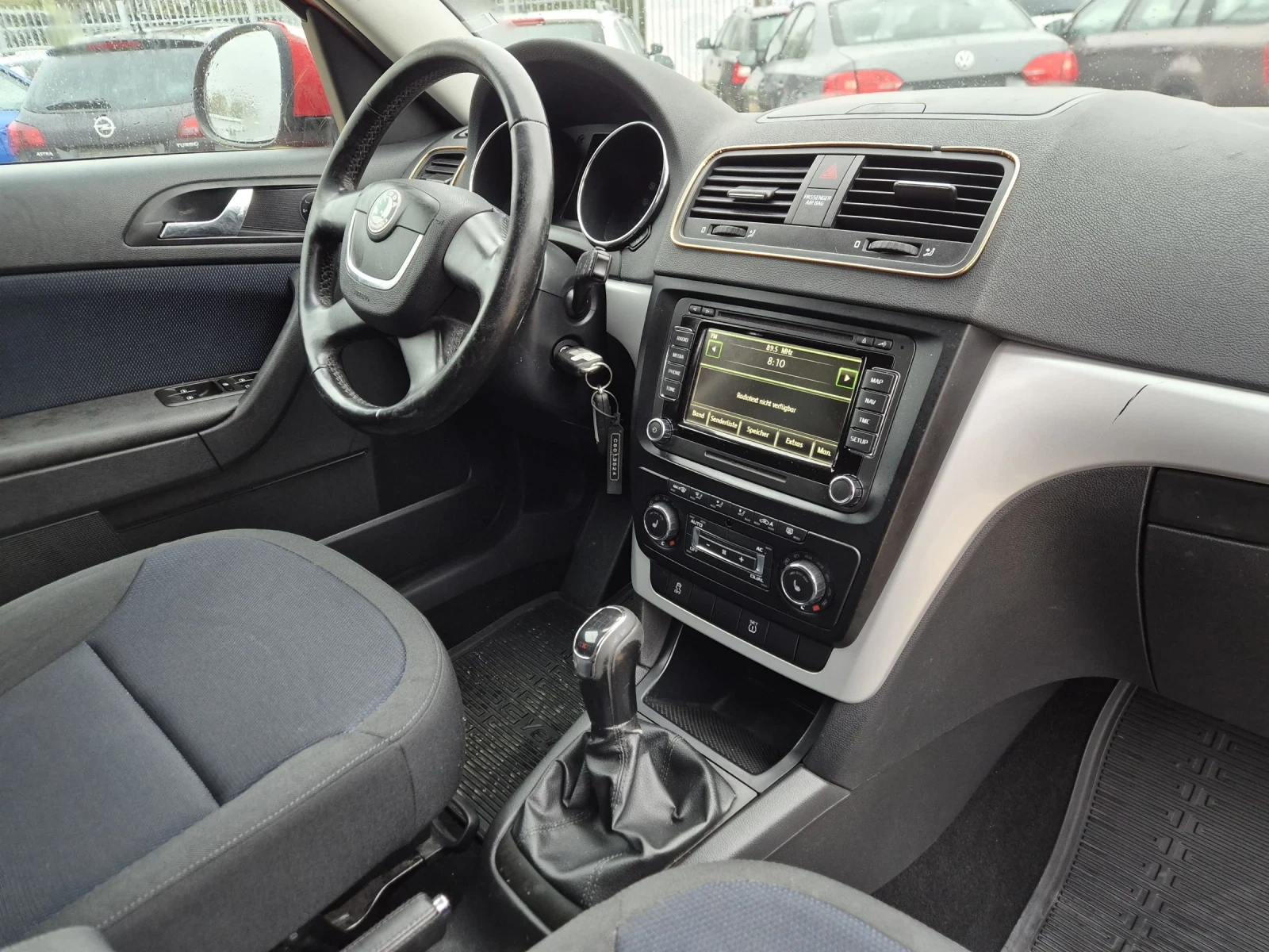 Skoda Yeti 2.0TDI 4X4 - изображение 10