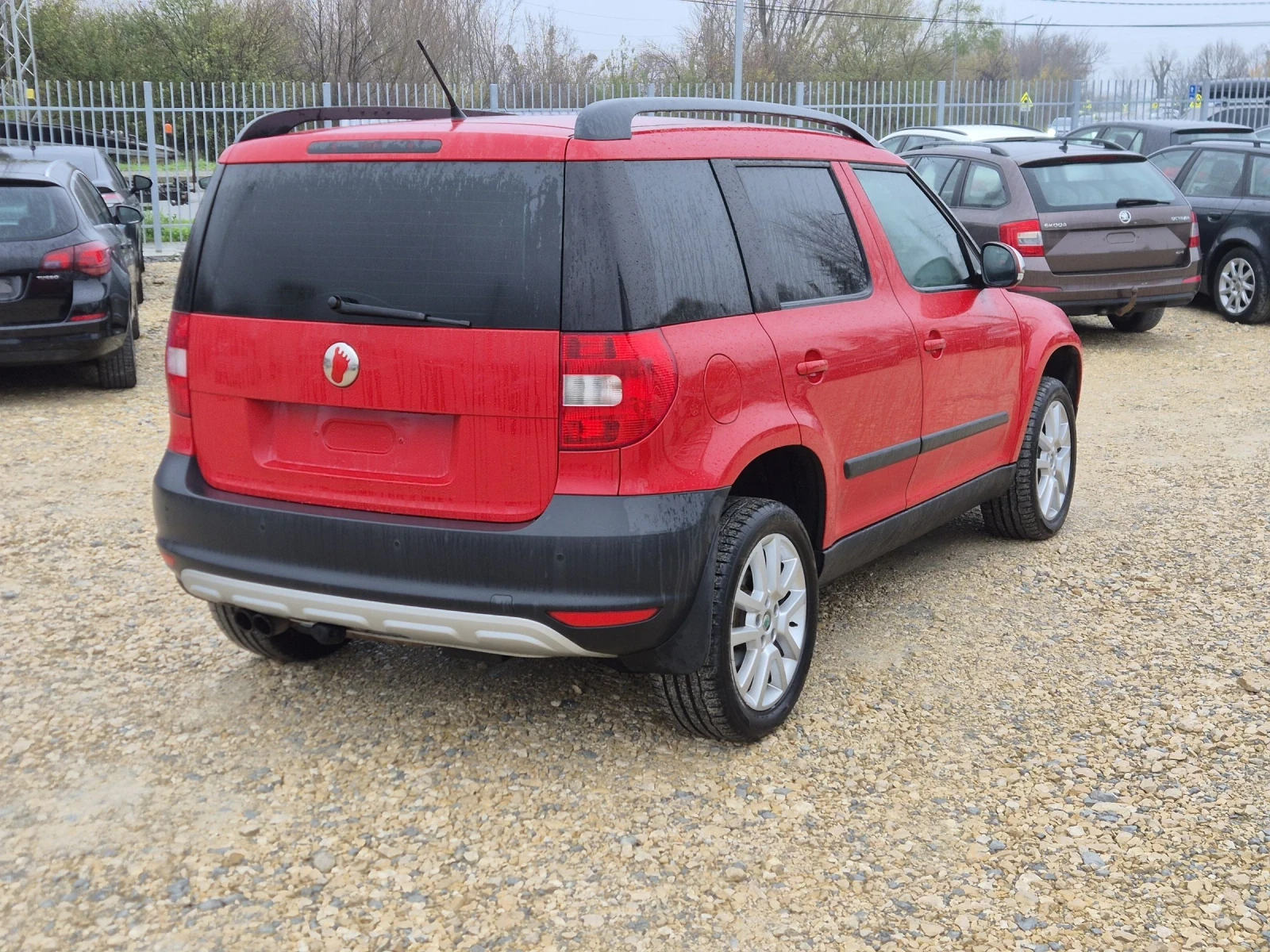 Skoda Yeti 2.0TDI 4X4 - изображение 4