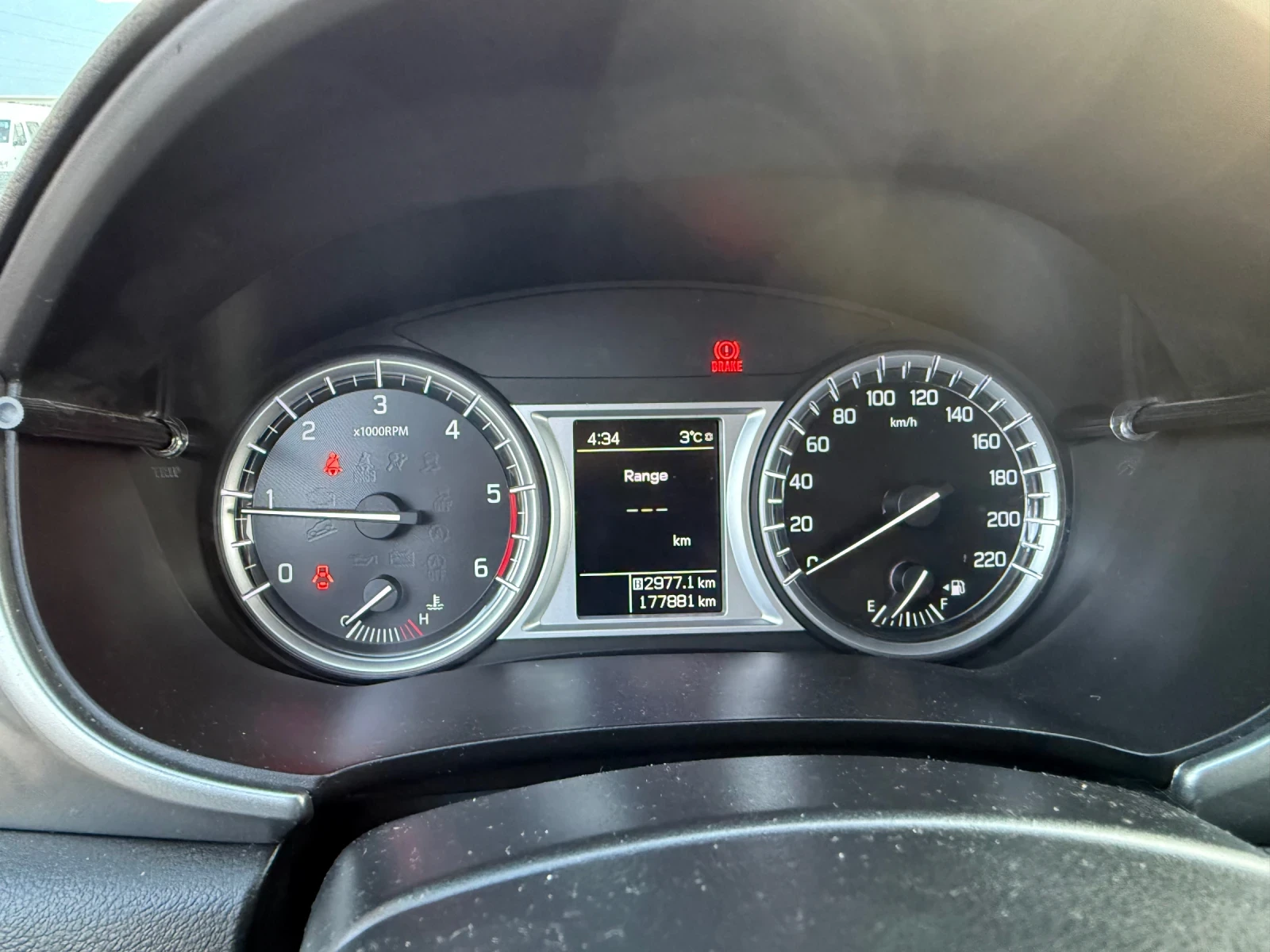 Suzuki Vitara 1.6 DDIS/NAVI/CAMERA/DISTRONIC/EURO 6 | Mobile.bg � ����������� 11