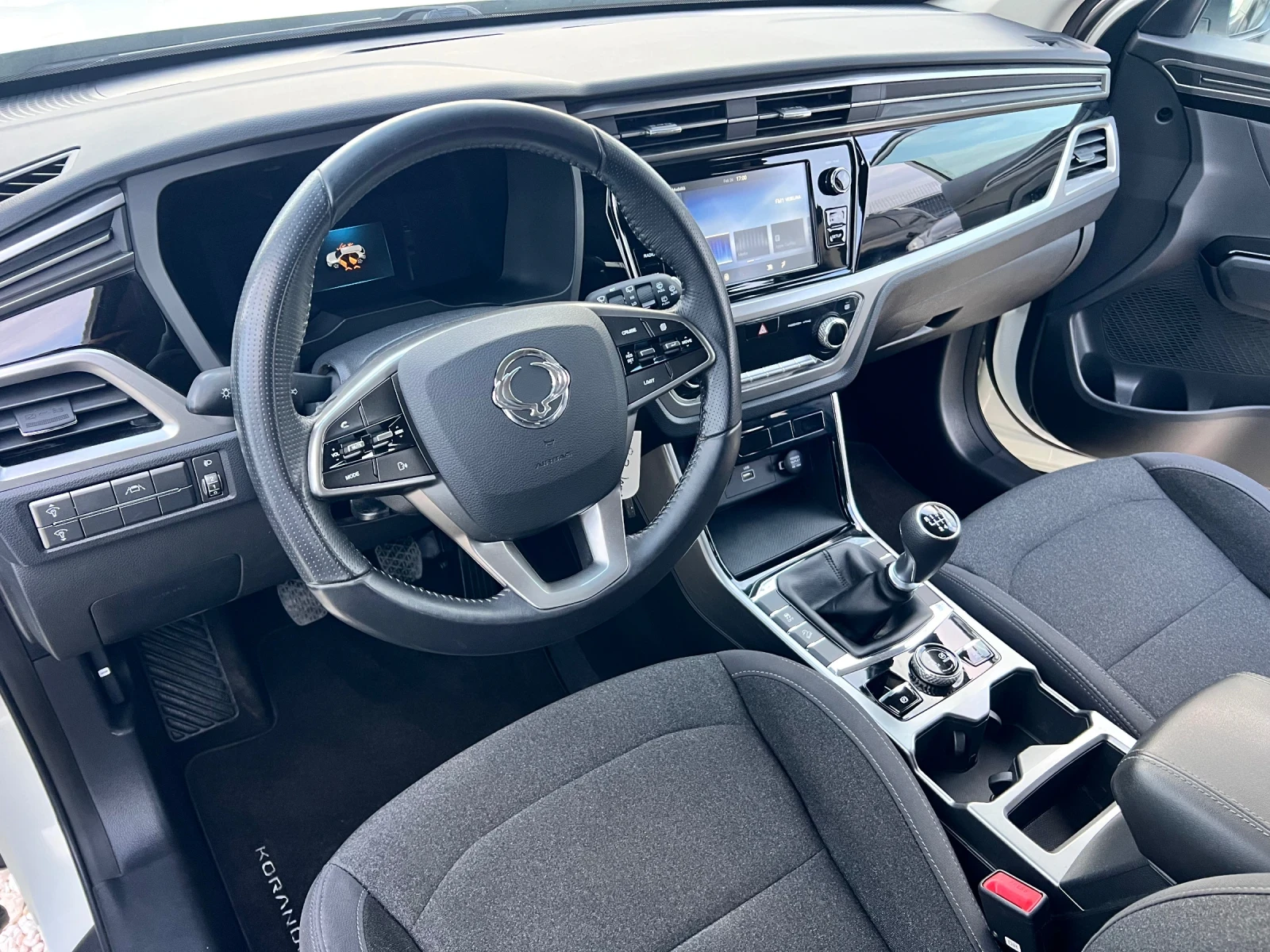 SsangYong Korando 1.6D 4X4 | Mobile.bg � ����������� 12