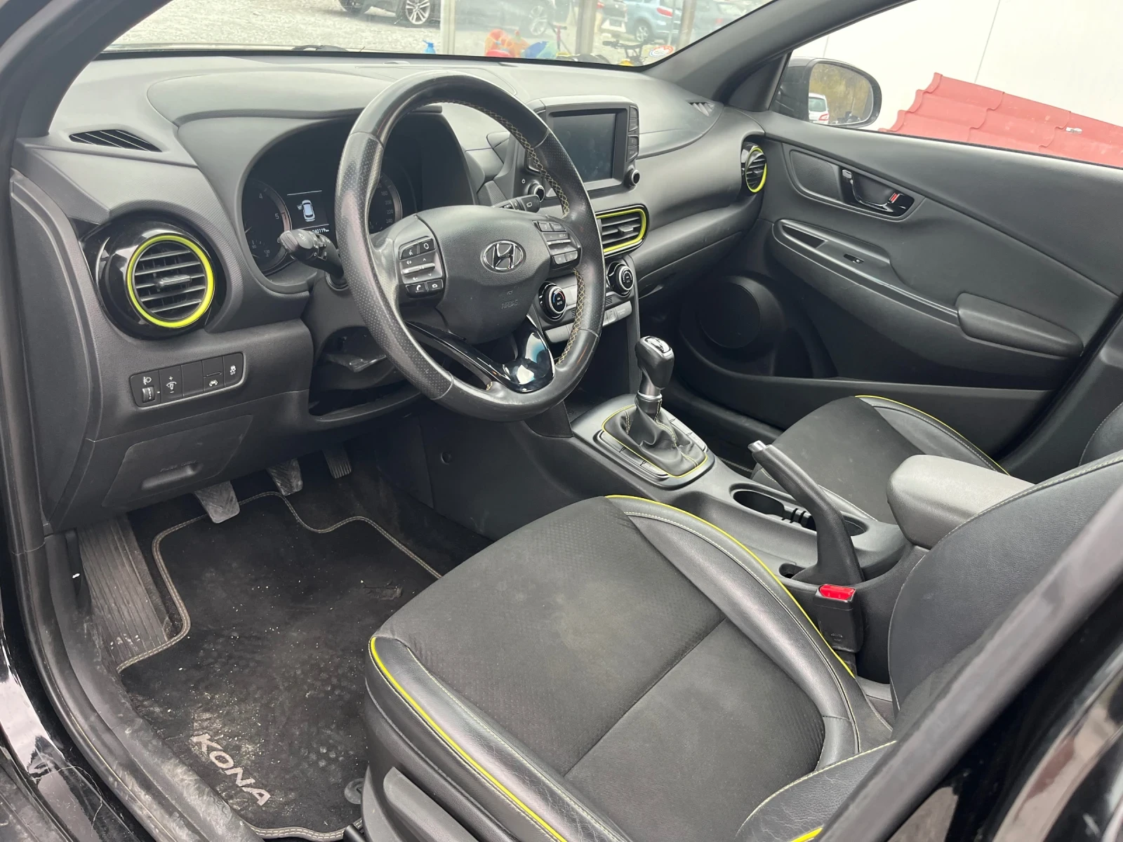 Hyundai Kona 1.6 CRDI, снимка 8 - Автомобили и джипове - 54064631