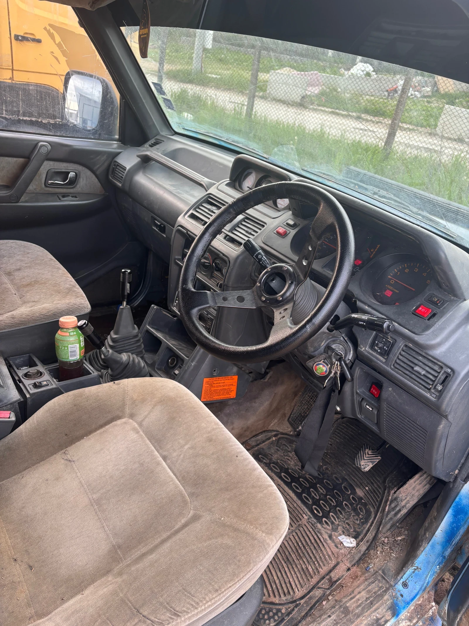 Mitsubishi Pajero, снимка 2 - Автомобили и джипове - 54621557
