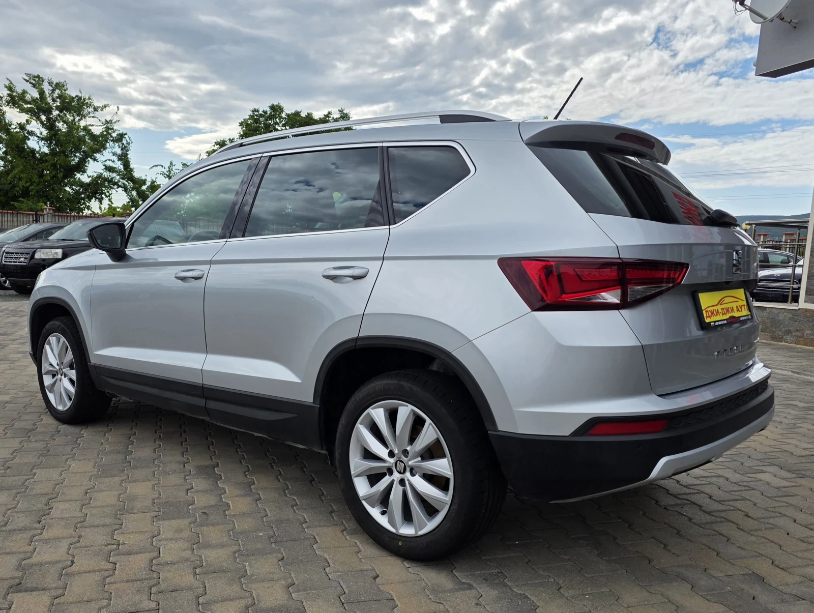 Seat Ateca 1.6TDI ecomotive, снимка 5 - Автомобили и джипове - 55437006