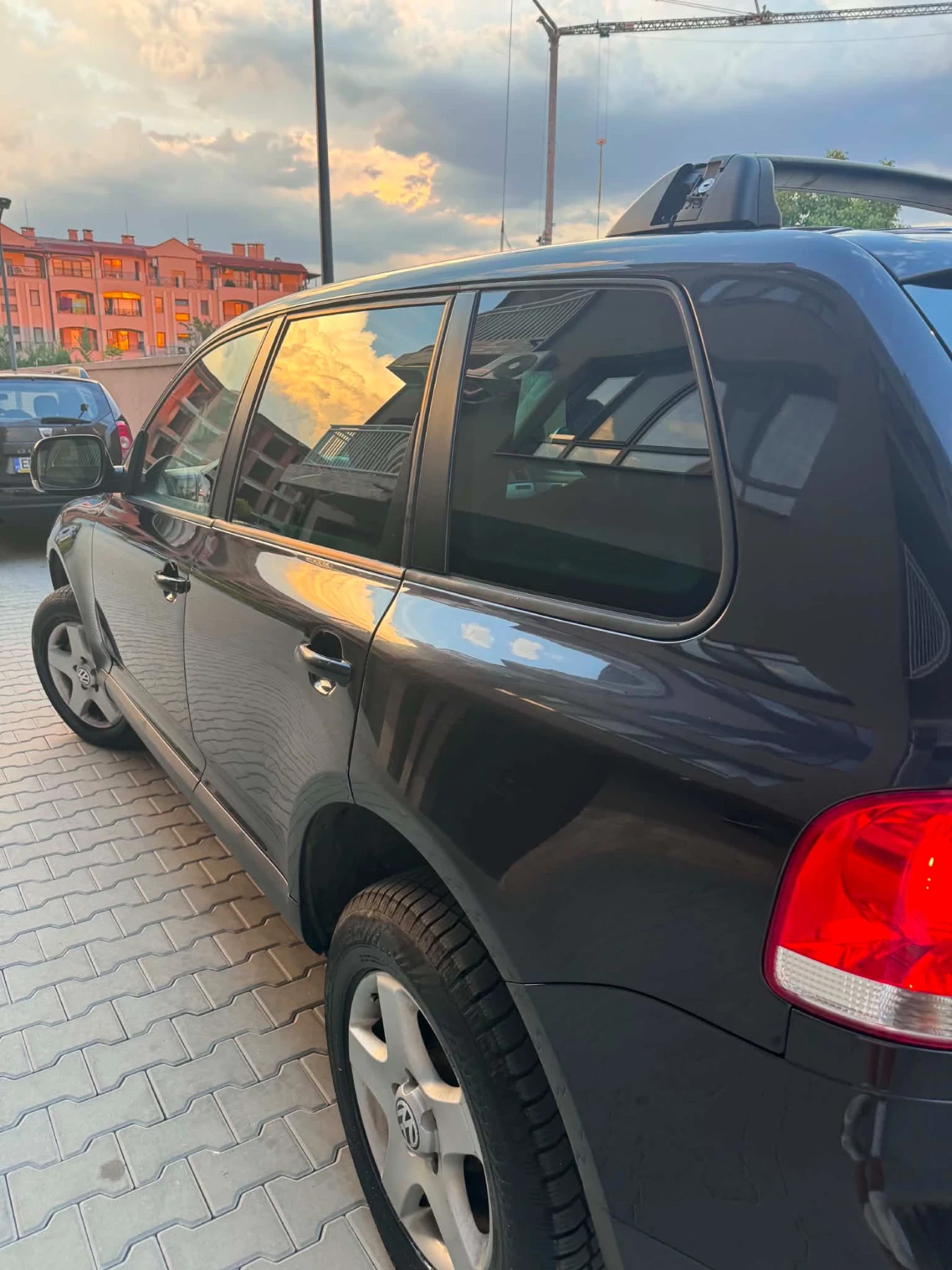 VW Touareg, снимка 5 - Автомобили и джипове - 55785830