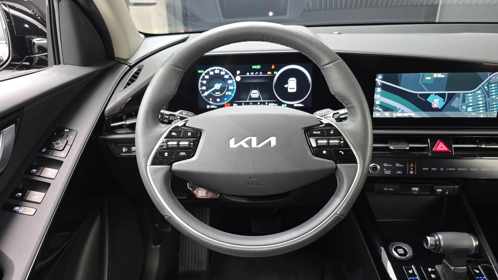 Kia Niro Prestige | Keyless | Хибрид | Обдухване | Подгрев, снимка 7 - Автомобили и джипове - 56334050