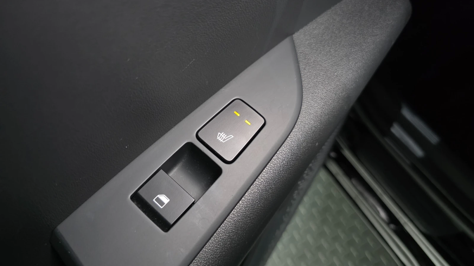 Kia Niro Prestige | Keyless | Хибрид | Обдухване | Подгрев, снимка 16 - Автомобили и джипове - 56334050