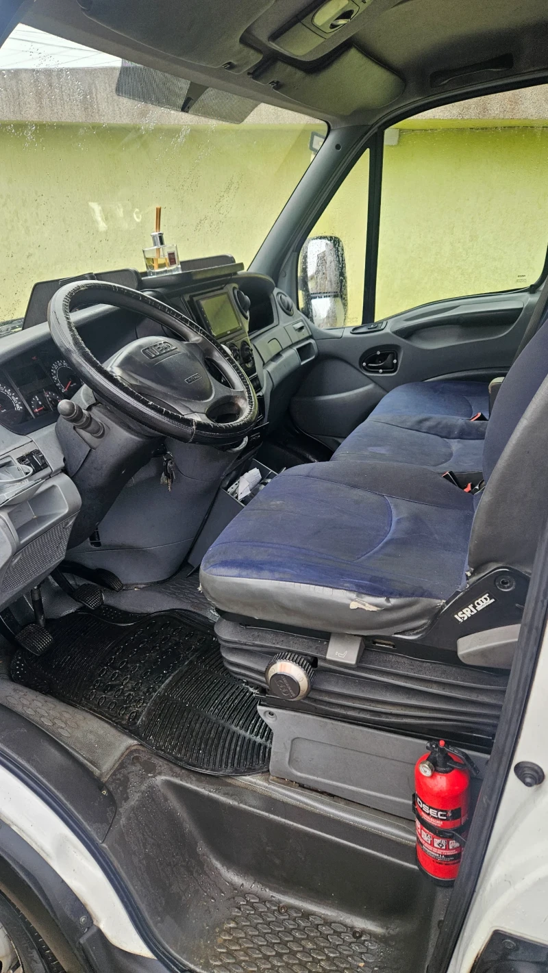 Iveco Daily 35с18 maxi Bкат. Klima, снимка 8 - Бусове и автобуси - 53446115