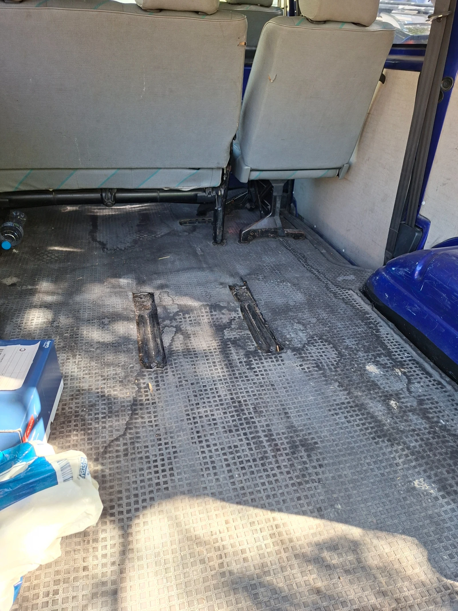 VW T4, снимка 14 - Бусове и автобуси - 56117972