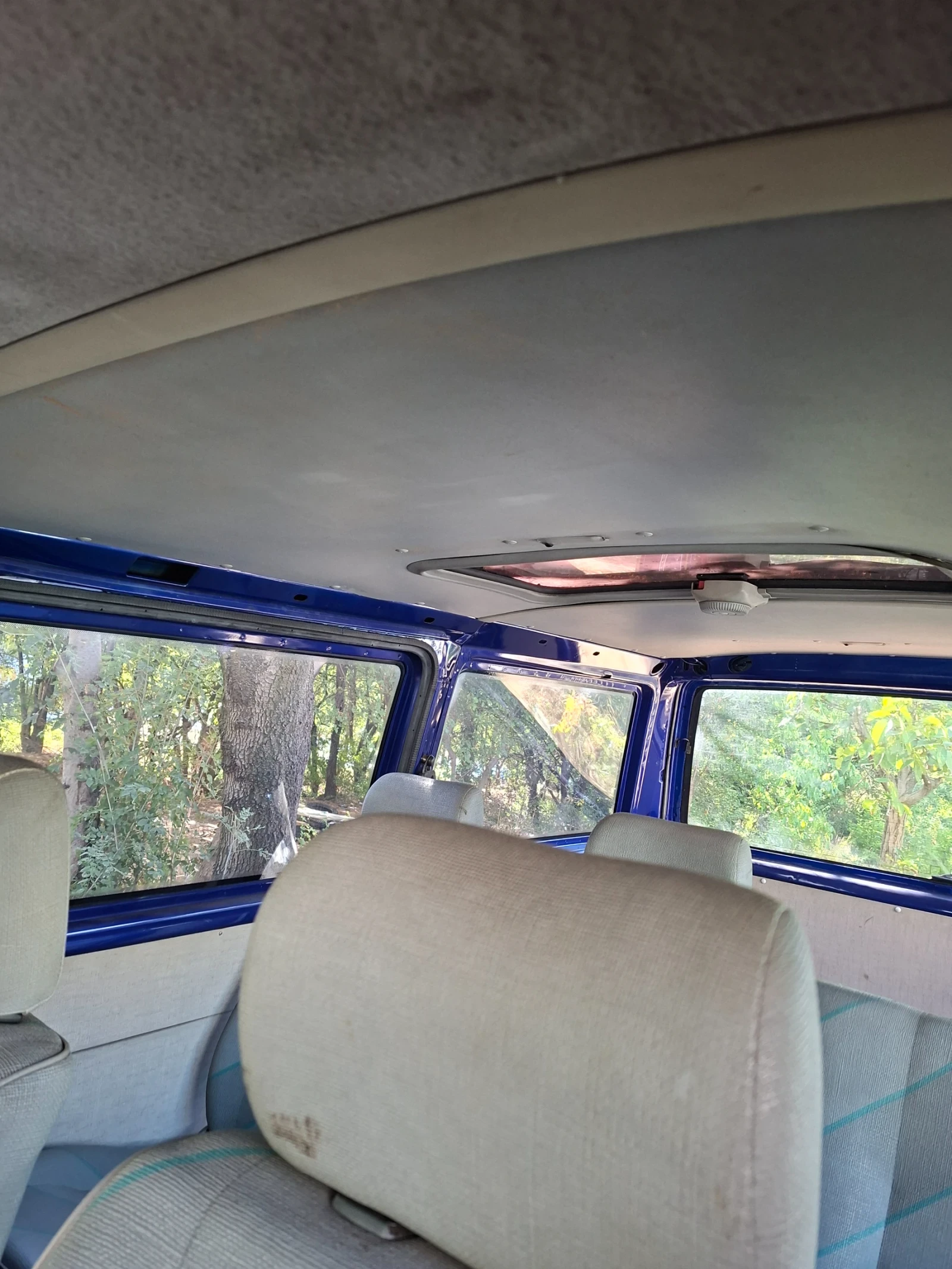 VW T4, снимка 12 - Бусове и автобуси - 56117972