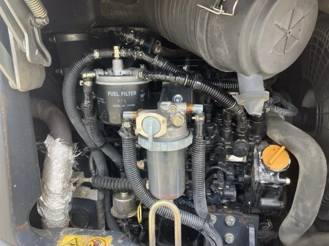 Багер Hitachi ZX30U-2 * ОЧАКВАН 15.10.2026!!!, снимка 8 - Индустриална техника - 54774747
