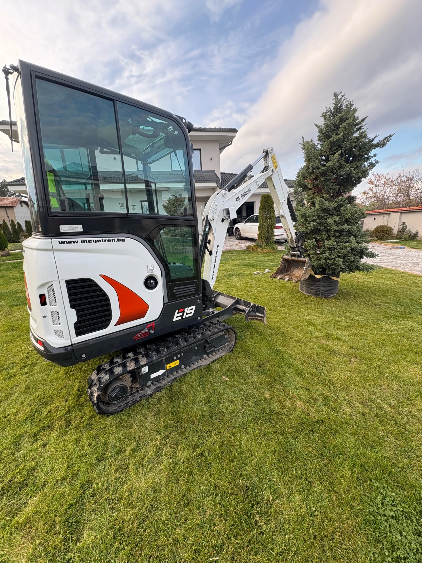 Багер Bobcat, снимка 1