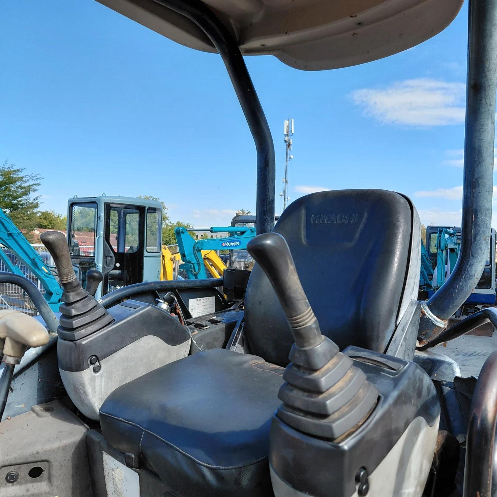 ����� Hitachi ZX30U-2 * ��� ��������� *  | Mobile.bg � ����������� 10