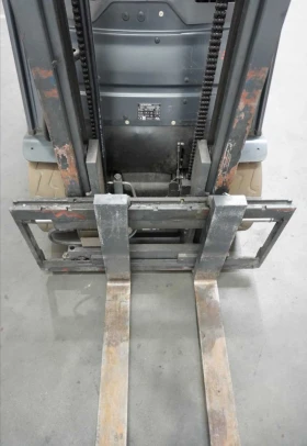 Електрокар Linde Е30, снимка 2