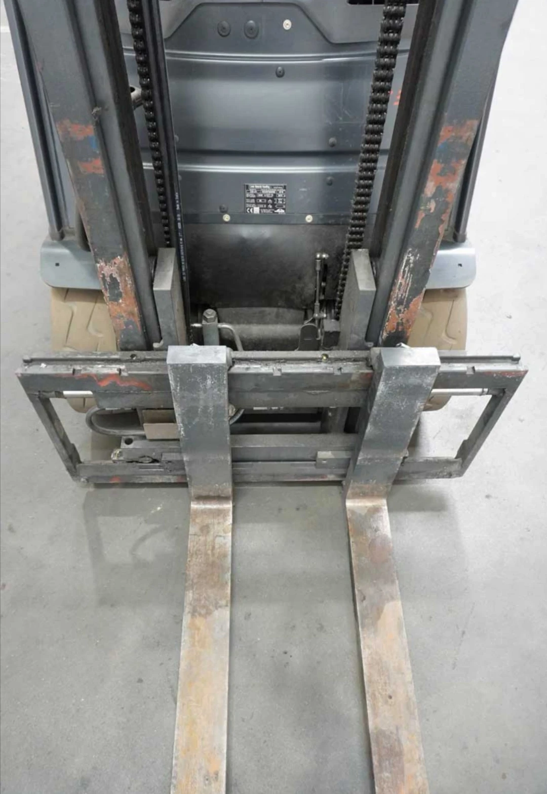 Електрокар Linde Е30, снимка 2 - Индустриална техника - 54284126