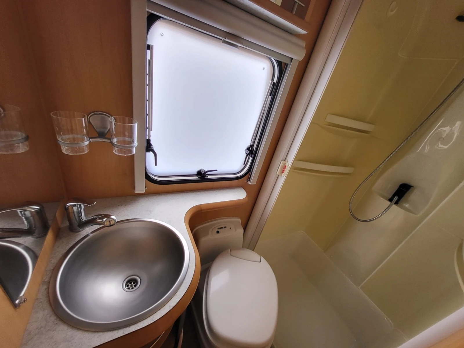 Кемпер Renault Master - изображение 6