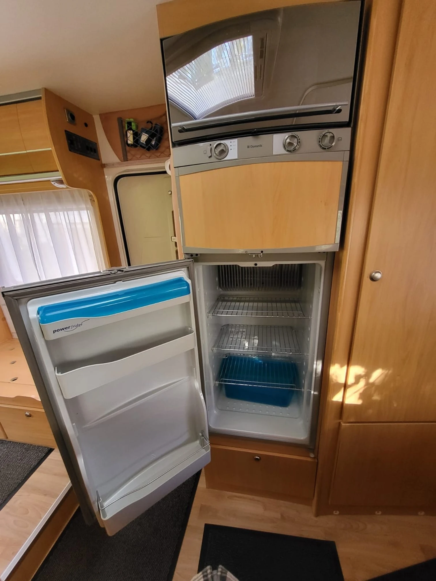 Кемпер Renault Master - изображение 10