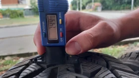 Гуми Зимни 215/55R17, снимка 2
