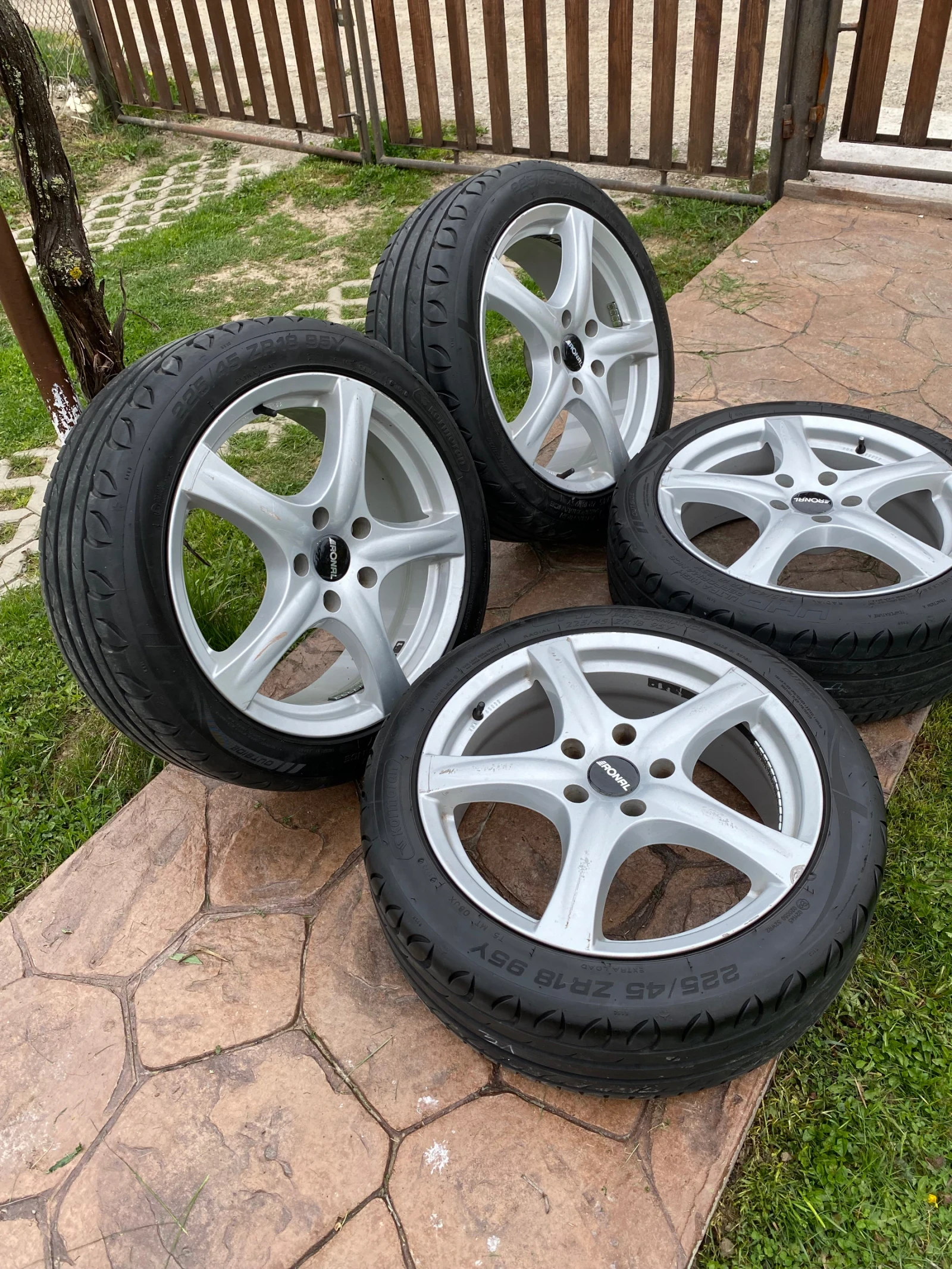 ���� � ������ 225/45R18 | Mobile.bg � ����������� 4