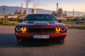 Dodge Challenger 5.7 HEMI, снимка 8