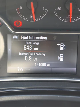 Opel Insignia 1.6 TURBO 170 к.с. Евро 5B, снимка 11