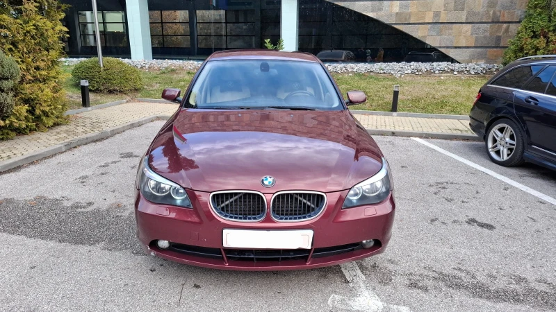 BMW 523 i, снимка 8 - Автомобили и джипове - 48342004