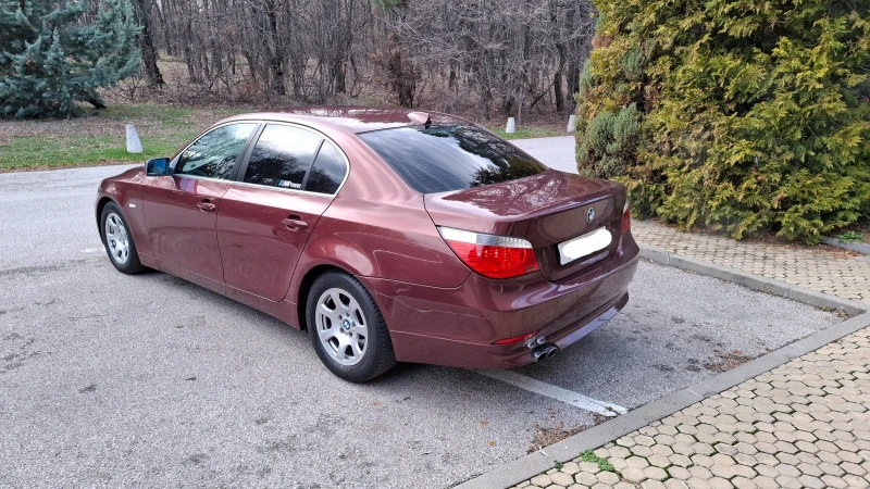 BMW 523 i, снимка 3 - Автомобили и джипове - 48342004