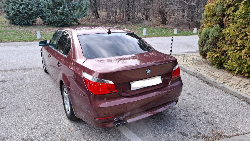 BMW 523 i, снимка 5 - Автомобили и джипове - 48342004